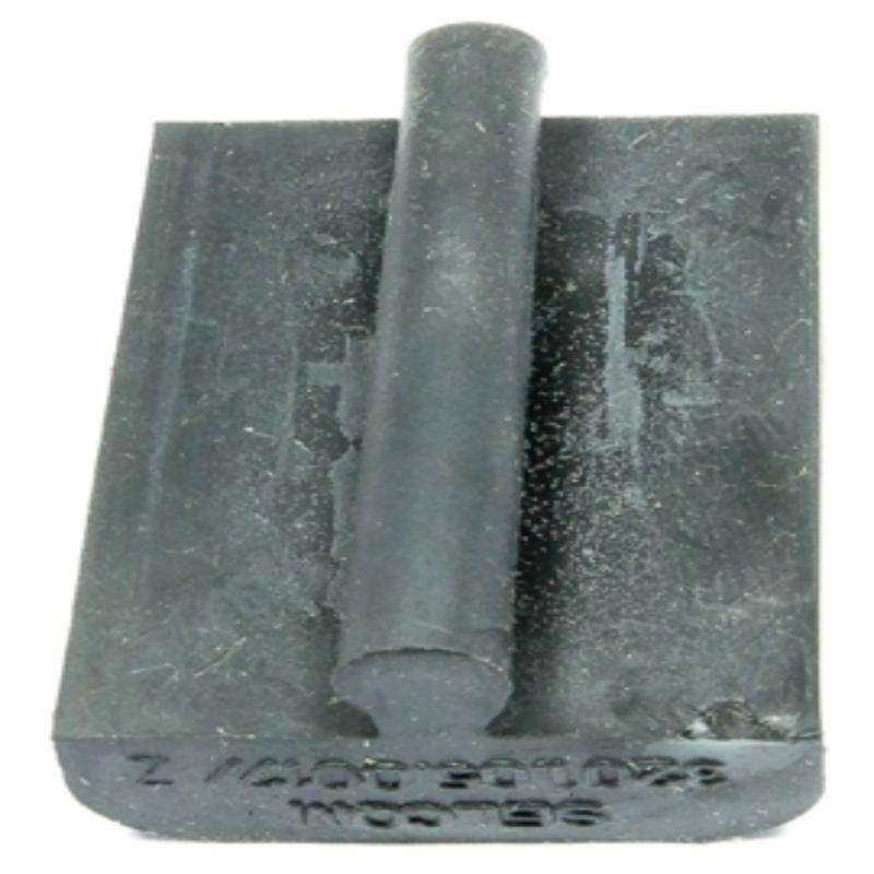 1054033P01 | BUTEE CAOUTCHOUC BRAS OPERATEU